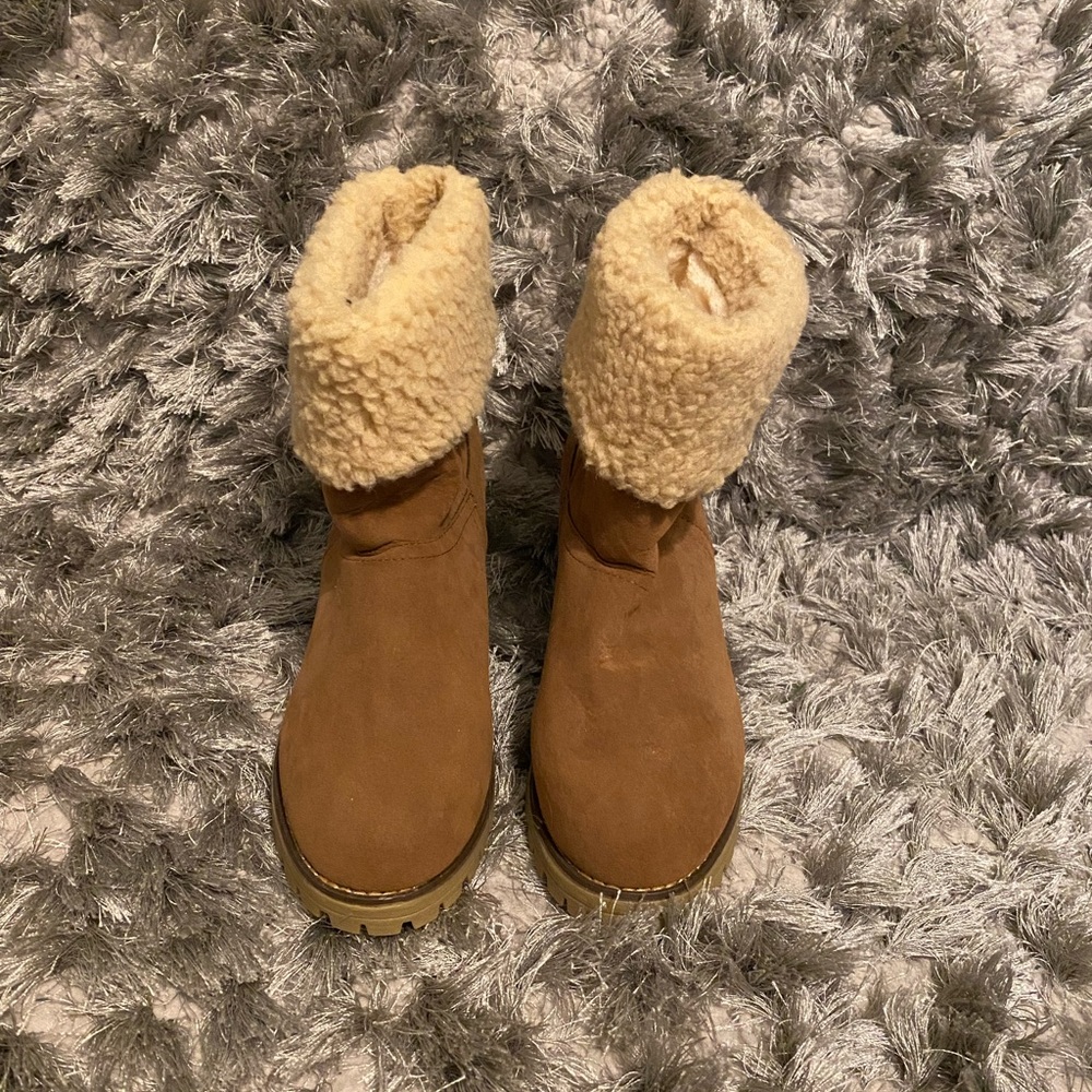 Brown chunky heel boots